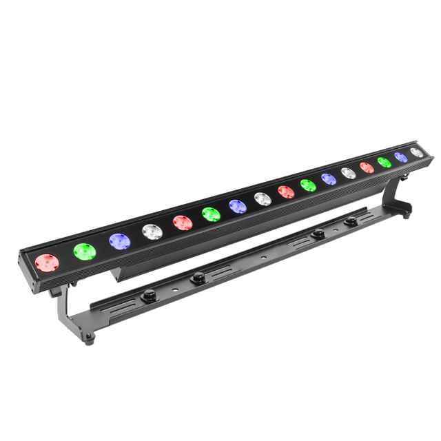 16 pièces * 10W Rgbw 4In1 LED lumière de rondelle de mur extérieur à fort Impact 16 pièces * 10W RGBW lumière de rondelle de mur LED-scène extérieure